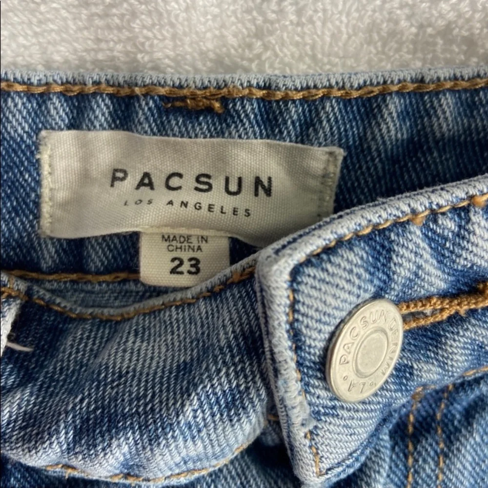 Pacsun Ripped Denim Skirt - Picture 4 of 5